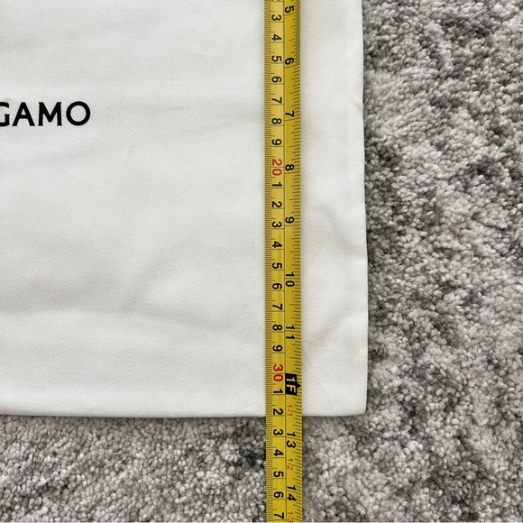 Brand New Ferragamo Dust Bag 14.7” x 12.6” - Picture 2 of 4